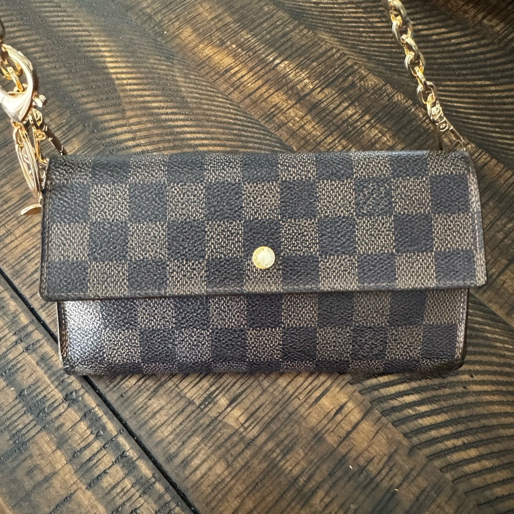 Louis Vuitton international damier wallet Preloved converted Crossbody - Picture 14 of 16